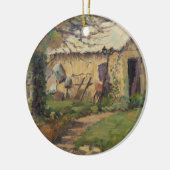 Schilderachtig oud hulpprogramma geplaatst achter keramisch ornament (Links)