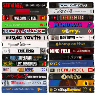 Schilderen van klassieke VHS-tapes Skateboard