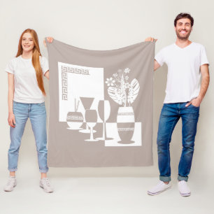 Schildervaas met bloemen en wijnglazen licht fleece deken