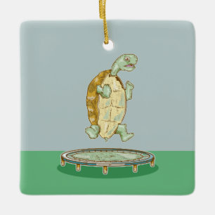 Schildpad op een trampoline keramisch ornament