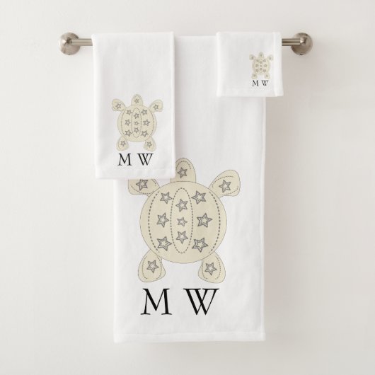 Schildpadontwerp met monogram bad handdoek (Insitu)
