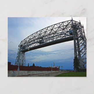 Schip onder de Lift Bridge Briefkaart