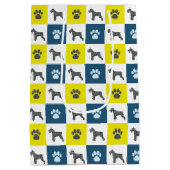Schnauzer Dog & Paw Print Yellow Grid Silhouette Medium Cadeauzakje (Achterkant)