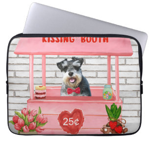 Schnauzer Dog Valentijnsdag Kissing Booth Laptop Sleeve