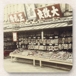 Schoenwinkel in Kyoto, c.1890 (foto met handkleur) Onderzetter