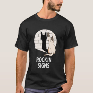 schommelende kat die metalen vuist laat zien rocki t-shirt