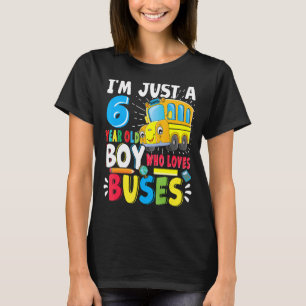 School Bus is maar een jongen die van schoolbussen T-shirt