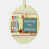 School Days Personalized Teacher Round Ornament (Rechts)