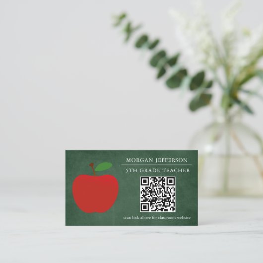 School Leraar Red Apple Chalkboard QR Code Visitekaartje (Staand voorkant)