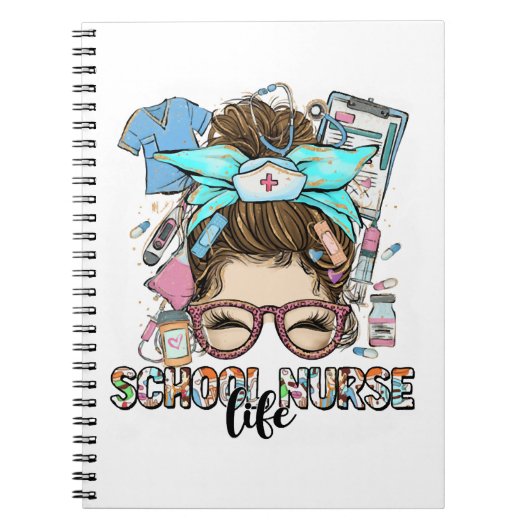 School Nurse Life Messy Bun Notitieboek (Voorkant)
