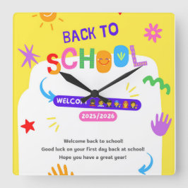 Schoolklok voor kinderen voor het nieuwe schooljaa vierkante klok