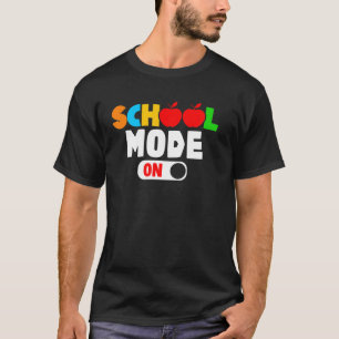 Schoolstand aan t-shirt