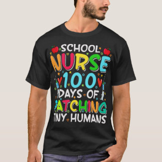 Schoolverpleegster 100 dagen van het oplappen van t-shirt