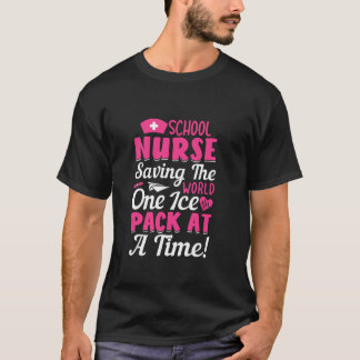 Schoolverpleegster Saving the World Een ijspak op  T-shirt