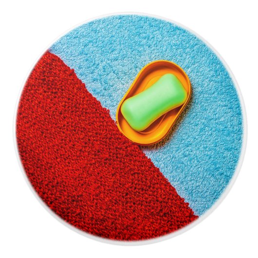 Schoonheid staat naast godheid keramische knop (Voorkant)