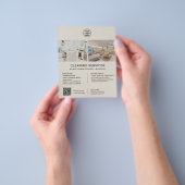 Schoonmaakdiensten Aangepaste Logo QR-code Flyer (Hand)