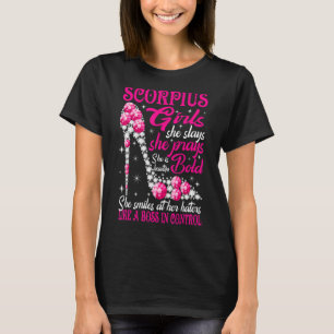Schorpioen meisje als een baas in controle diamant t-shirt