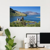 Schotland - Eilean Donan Castle Poster (Thuiskantoor)