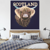 Schotse Hoogland Koe met Schotland Slogan Canvas Afdruk (Insitu (Slaapkamer))
