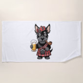 Schotse Terriër in Tartan Kilt met bier en pijp Strandlaken (Voorkant)