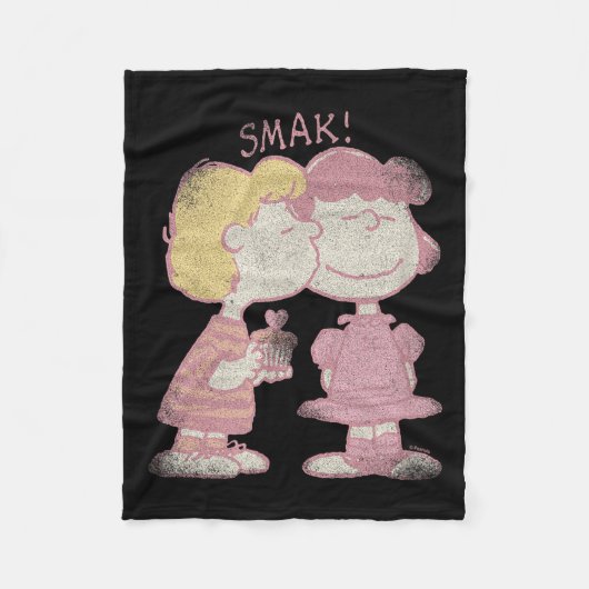 Schroeder & Lucy Valentine's Day Kiss Fleece Deken (Voorkant)