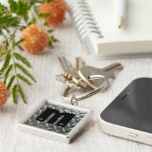 Schroeven op Initiaal - Aluminium Checkerplate Sleutelhanger (Zijkant)