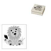 Schudde leeuw in het gras met ladybug 	rubberstempel (Gestempeld)