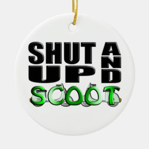SCHUDDEN EN SCOOT KERAMISCH ORNAMENT