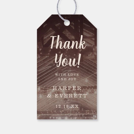 Schuur Rafters met String Lights Bruiloft Dank u Cadeaulabel (Achterkant)