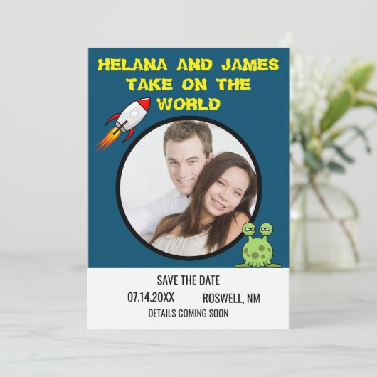Sci Fi Rocket Ship Save the Date (Staand voorkant)