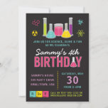 Science Anniversaire de fête Invitation en rose<br><div class="desc">Invitation à une fête scientifique pour filles,  parfait pour vos petits scientifiques à l'expérience d'anniversaire.</div>