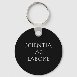 Scientia ac labore sleutelhanger