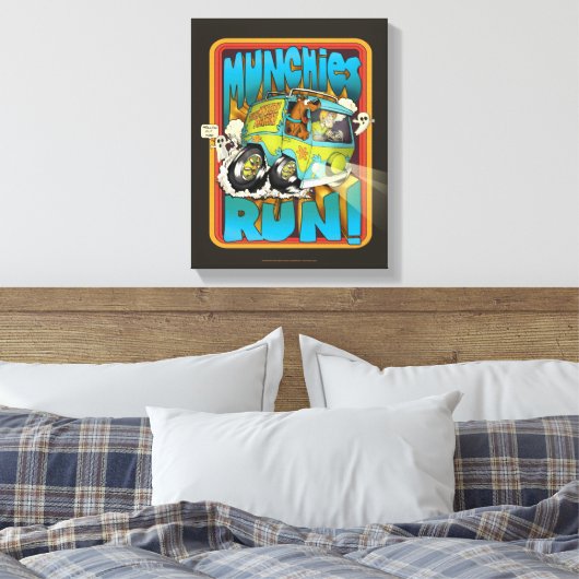 Scooby-Doo en Shaggy "Munchies run!" Canvas Afdruk (Insitu (Slaapkamer))