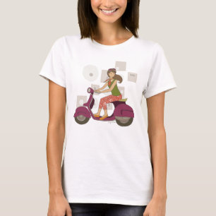 Scooter zus Schattige meisje op een Paarse motor T-shirt