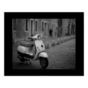  scooter   Zwart + Wit   New York Perfect Poster
