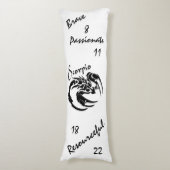 Scorpio Zodiac-symbool en -teken Lichaamskussen (Voorkant Verticaal)