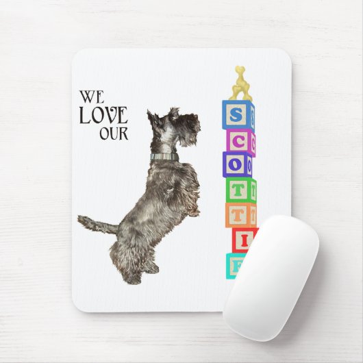 Scottie vindt een prijs muismat (Met muis)