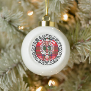 Scottish Clan Adamson Tartan en Crest Keramische Bal Ornament