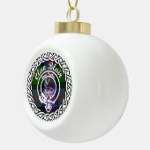Scottish Clan Blair Tartan en Crest Keramische Bal Ornament (Rechts)