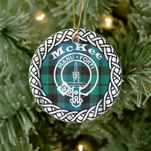 Scottish Clan McKee Tartan en Crest Keramisch Ornament (Boom)