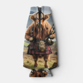 Scottish Highland Vache Bagpiper, Glacière de bout (Dos)