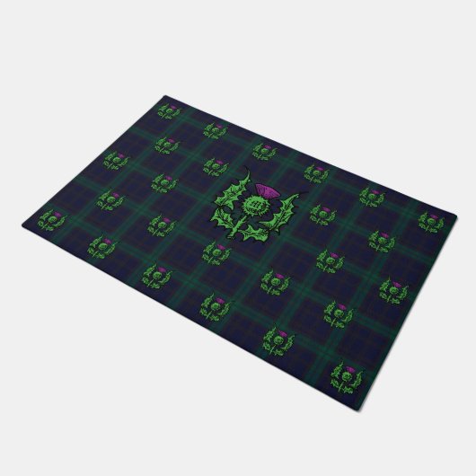 Scottish Thistle op Dark Tartan Custom Monogram Deurmat (Schuin)