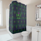 Scottish Thistle op Dark Tartan Custom Monogram Douchegordijn (In situ)