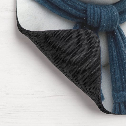 Scowling Snowman With a Bunny Muismat (Hoek)