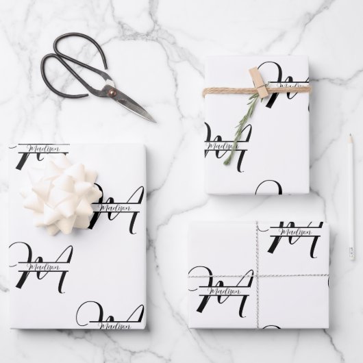 Script Calligrafie Zwart & Wit Monogrammed Naam Inpakpapier Vel (Voorkant)