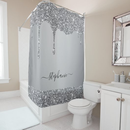 Script Custom Name Silver Glitter Drips Luxe Douchegordijn (In situ)