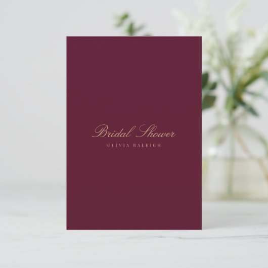 Script Gold & Burgundy Invitation de douche nuptia (Debout devant)