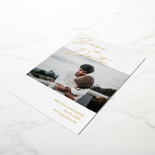 Script moderne Enregistrer la date Foil Invitation (Rotation)