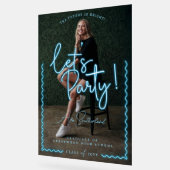 Script moderne Llow Blue Neon Wavy Graduate Photo (Angle)