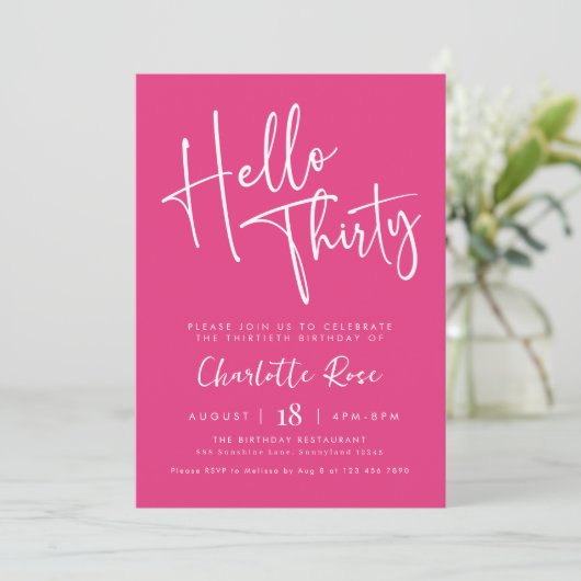 Script moderne rose 30e anniversaire Invitation de (Debout devant)